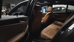 2022 BMW 5-Series 520i M Sport — фото 12