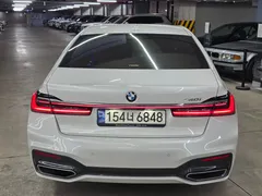 2022 BMW 7-Series 740i M Sport — фото 4