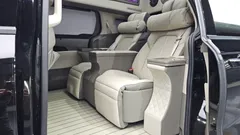 2023 Kia Carnival Gasoline 4-Seater Hi-Limousine (Special) — фото 12