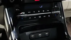 2023 Kia Carnival Gasoline 4-Seater Hi-Limousine (Special) — фото 19