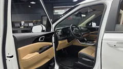 2023 Kia Carnival Gasoline 9-Seater Prestige — фото 10
