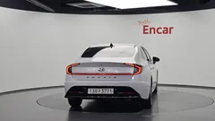 2022 Hyundai Sonata 2.0 — фото 4