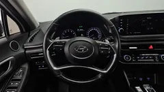 2022 Hyundai Sonata 2.0 — фото 13