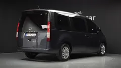 2023 Hyundai Staria Cargo 3-Seater — фото 2
