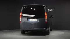2023 Hyundai Staria Cargo 3-Seater — фото 4