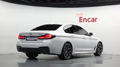 2023 BMW 5-Series 530i M Sport Package — фото 2