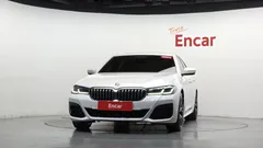 2023 BMW 5-Series 530i M Sport Package — фото 3