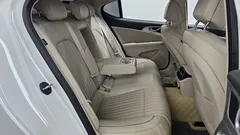 2023 Genesis G70 Gasoline 2.0T 2WD — фото 12