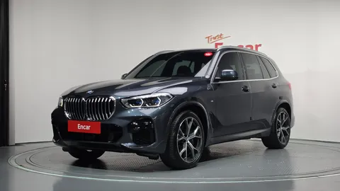 2022 BMW X5 xDrive 40i M Sport