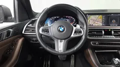 2022 BMW X5 xDrive 40i M Sport — фото 13