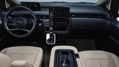 2023 Hyundai Staria Tourer 11-Seater — фото 7