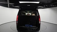 2023 Hyundai Staria Tourer 11-Seater — фото 20