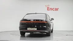 2023 Hyundai Grandeur Premium — фото 4