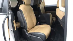 2023 Kia Carnival Gasoline 11-Seater Prestige — фото 12