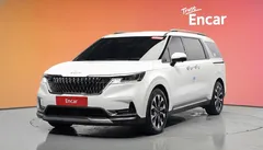 2023 Kia Carnival Diesel 9-Seater Noblesse — фото 1