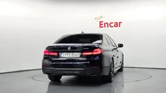 2022 BMW 5-Series 530i M Sport Package — фото 4