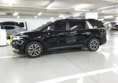 2023 Kia Carnival Diesel 9-Seater Prestige — фото 5