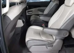 2023 Kia Carnival Diesel 9-Seater Prestige — фото 9