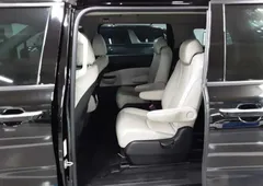 2023 Kia Carnival Diesel 9-Seater Noblesse — фото 10