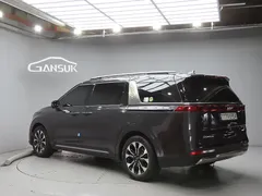 2023 Kia Carnival Gasoline 7-Seater Signature — фото 3