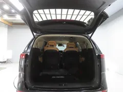 2023 Kia Carnival Gasoline 7-Seater Signature — фото 9