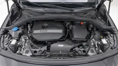 2023 BMW 2-Series 220i Luxury — фото 8