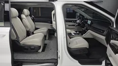 2023 Kia Carnival Diesel 7-Seater Signature — фото 17