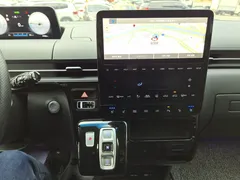 2023 Hyundai Staria 4WD Lounge 9-Seater — фото 16