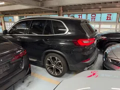 2022 BMW X5 xDrive 45e xLine — фото 3