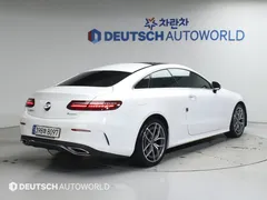2022 Mercedes-Benz E-Class E300d 4MATIC Coupe — фото 2