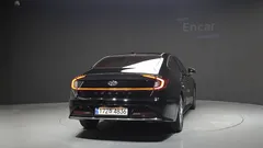 2022 Hyundai Sonata 2.0 — фото 4