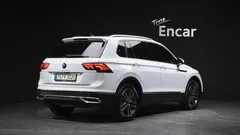 2022 Volkswagen Tiguan 2.0 TDI Prestige — фото 2