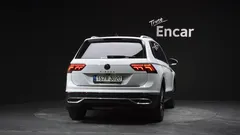2022 Volkswagen Tiguan 2.0 TDI Prestige — фото 4