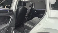 2022 Volkswagen Tiguan 2.0 TDI Prestige — фото 11