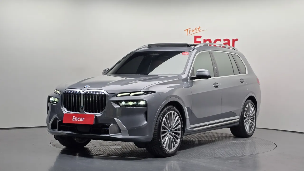 2024 BMW X7 xDrive 40i Design Pure Excellence 6-Seater