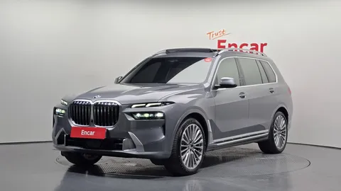 2024 BMW X7 xDrive 40i Design Pure Excellence 6-Seater