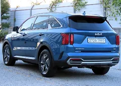 2023 Kia Sorento HEV 1.6 4WD — фото 3