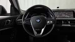 2023 BMW 2-Series 220i Sport — фото 13