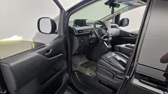 2022 Hyundai Staria Cargo 3-Seater — фото 10
