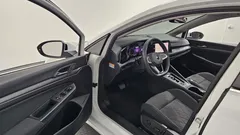2022 Volkswagen Golf 2.0 TDI Prestige — фото 10