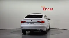 2021 Volkswagen Jetta 1.4 TSI Prestige — фото 4