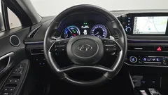 2022 Hyundai Sonata Premium Plus — фото 15