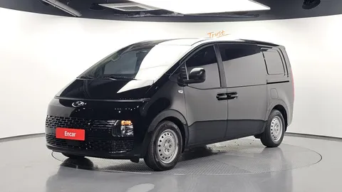 2024 Hyundai Staria Cargo 5-Seater