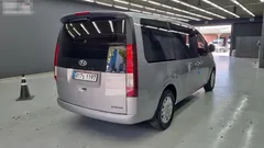 2022 Hyundai Staria Cargo 5-Seater — фото 2