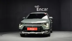 2023 Kia Niro Signature — фото 3