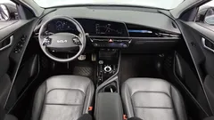 2023 Kia Niro Signature — фото 7