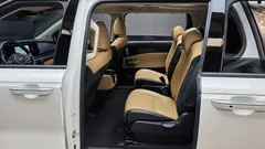 2023 Kia Carnival Diesel 9-Seater Noblesse — фото 12