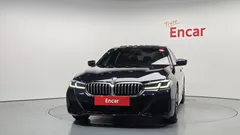 2022 BMW 5-Series 520i M Sport — фото 3