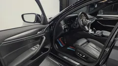 2022 BMW 5-Series 520i M Sport — фото 10