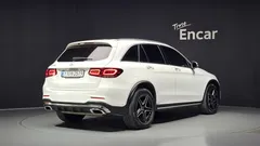 2022 Mercedes-Benz GLC-Class GLC300 4MATIC — фото 2